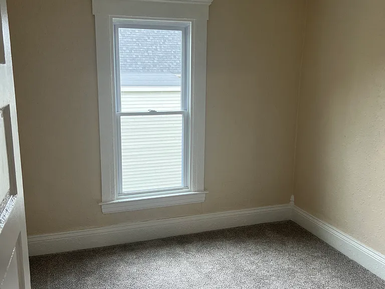 308 Essex St #2 — Photo 9