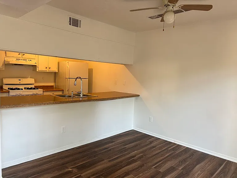 1309 Old Countryside Cir — Photo 13