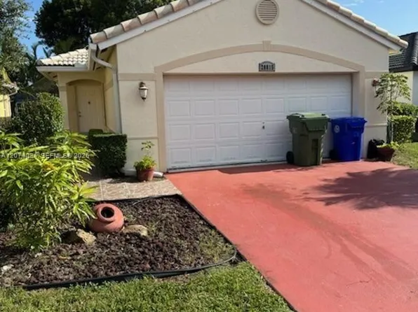 20815 NW 15th St, Pembroke Pines, FL 33029