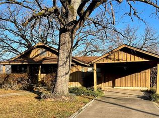 705 E 7th St, Heavener, OK 74937