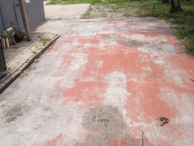 2617 NW 19th Ave — Photo 5