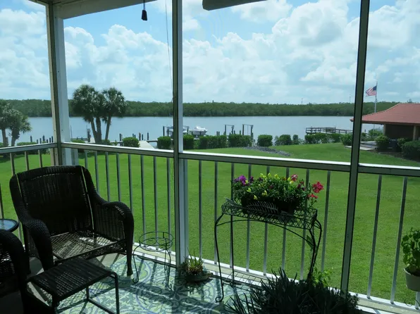 305 Goodlette Frank Rd S Unit 302, Naples, FL 34102