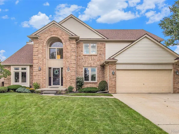15157 Vincent Dr, Sterling Heights, MI 48313