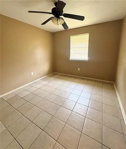 1808 Helvetia Ct — Photo 3
