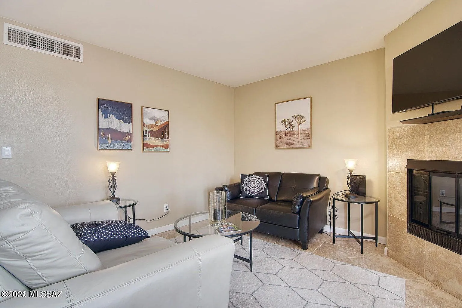 1 bed, 1.0 bath, 775 sqft, $2,000 — Photo 3
