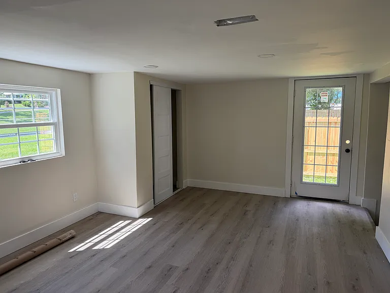 115 S 4th St #B — Photo 1