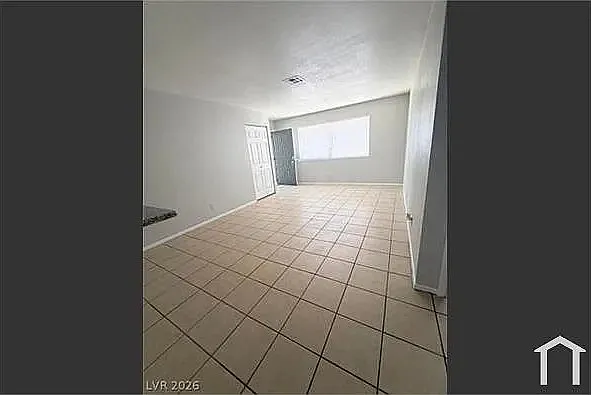 2 bed, 1188 sqft, $1,700 — Photo 4