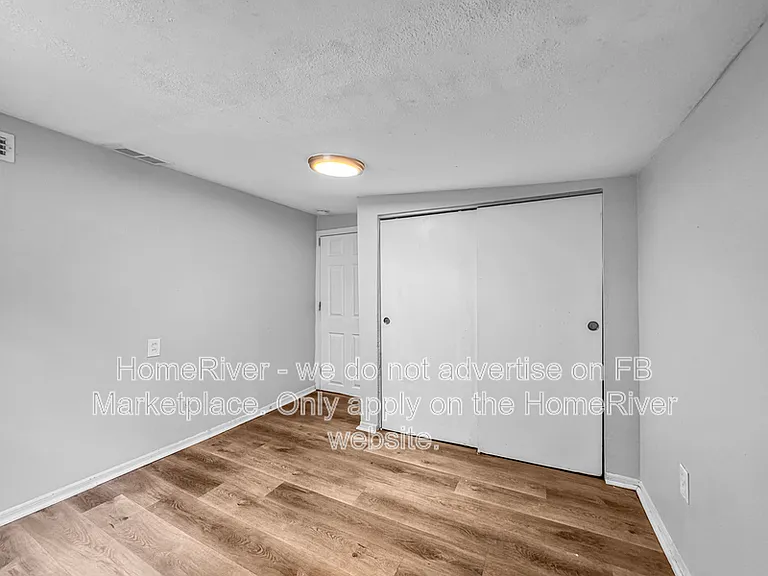 5304 E 14th Ave — Photo 13