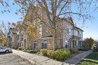 E Florida Ave-S2910-001.jpg