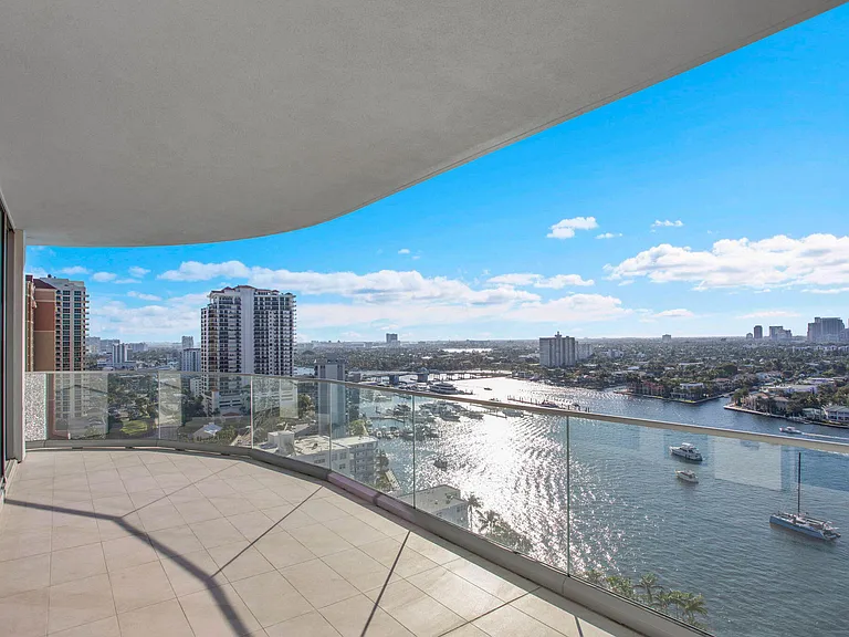 153 N Seabreeze Blvd #1602 — Photo 34