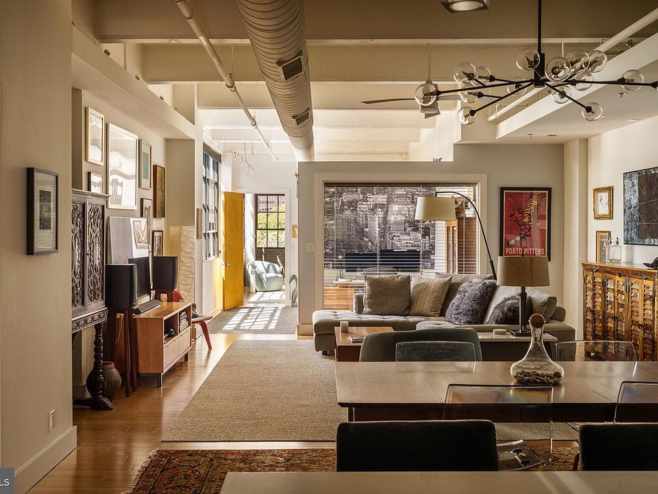 1st image of 20-22 N 3rd St #401