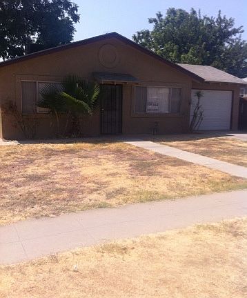 2nd image of 3308 E Floradora Ave