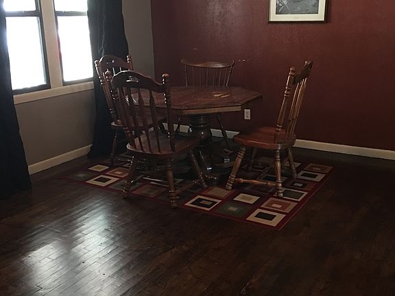 Dining/front room