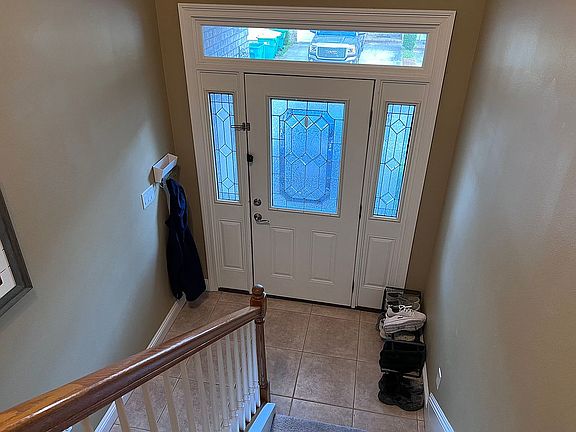 2nd image of 130 Big Oaks Ln