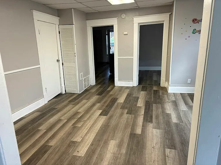1230 Alpine Ave NW #1 — Photo 3