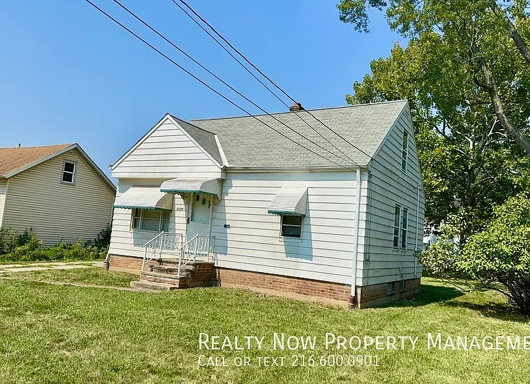 5200 Miller Ave — Photo 16