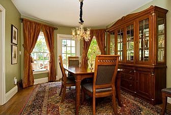 Formal Dining Room :: 883 E. 28th Street