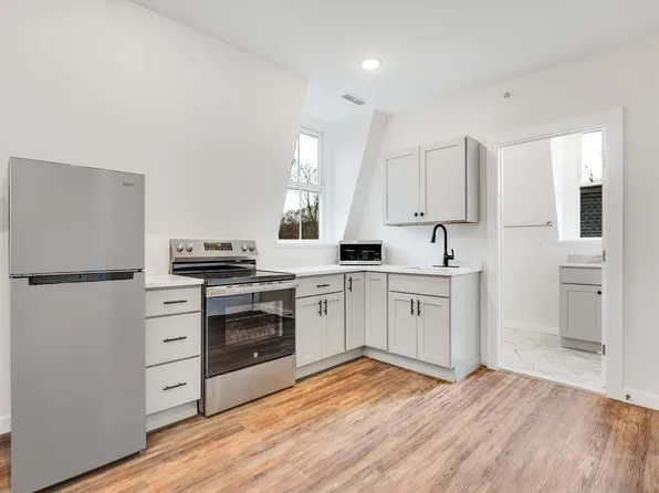 81 Market St #3, Wappingers Falls, NY 12590