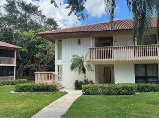 147 Brackenwood Rd, Palm Beach Gardens, FL 33418