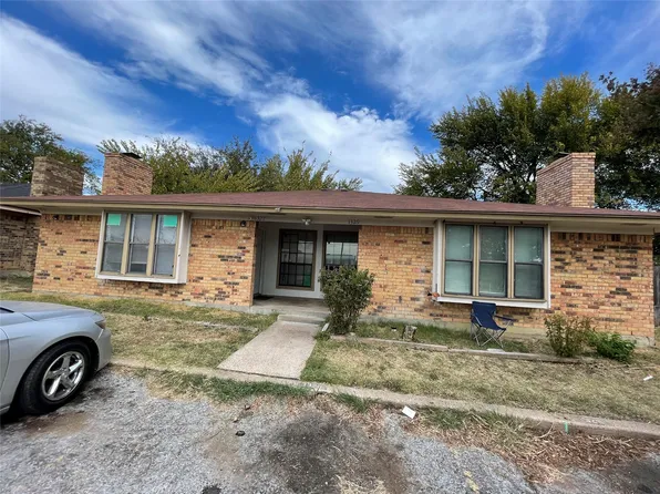 1327 Parkway Ct, Arlington, TX 76010