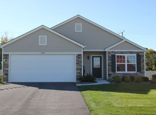 11742 Maryland St, Crown Point, IN 46307