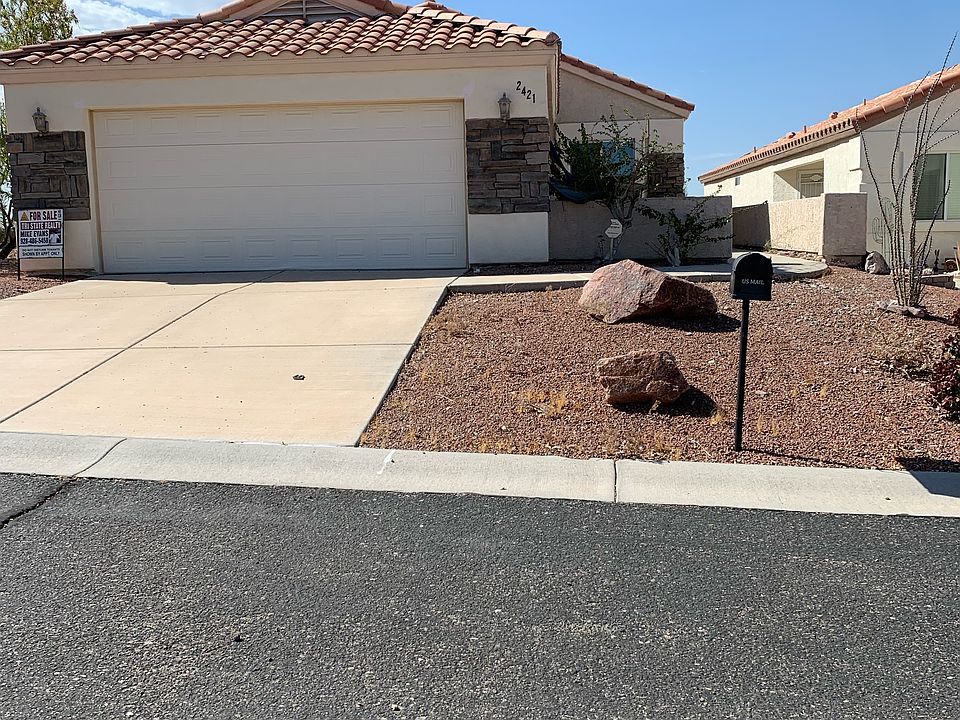 1st image of 2421 Stardust Dr