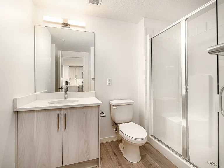 10111 122nd St NW — Photo 34