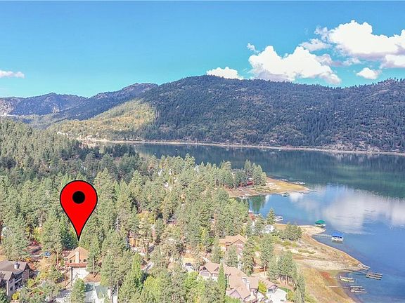 3rd image of 796 Cove Dr
