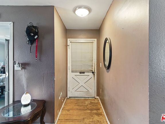 5th image of 350 N Shadyglen Dr