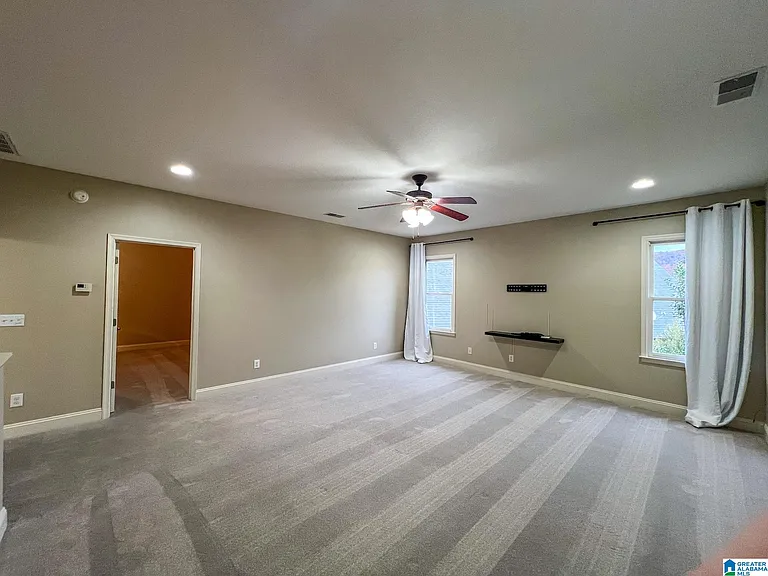 1117 Monaghan Dr — Photo 25