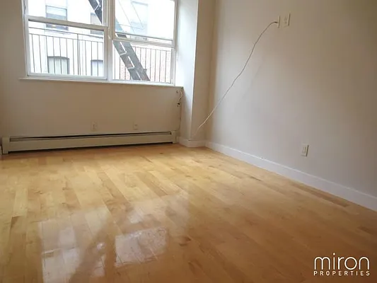 Rented by Miron Properties | media 23