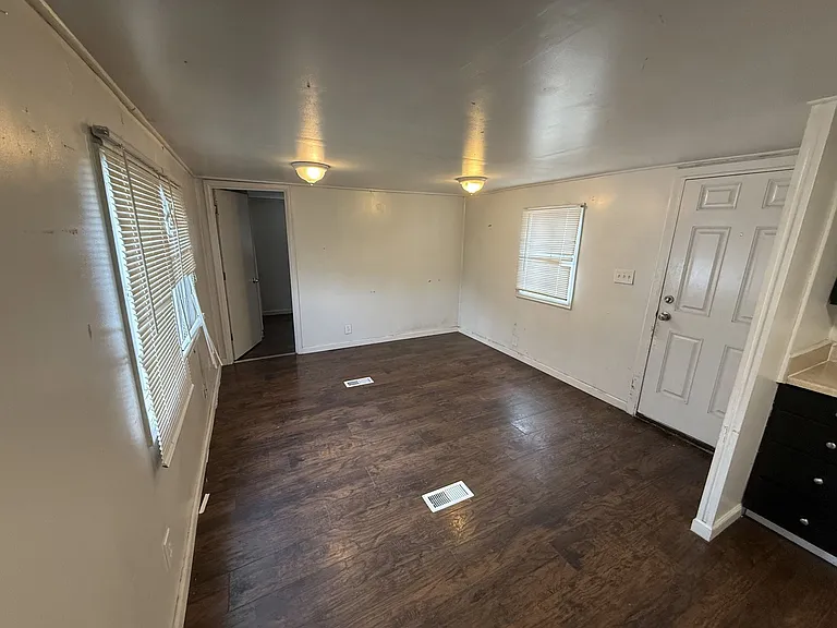 Stonecrest Rentals — Photo 14