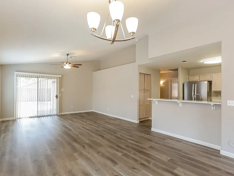 8643 E Capri Ave — Photo 5