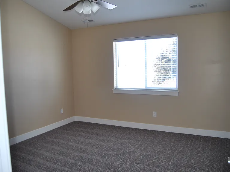 1095 Villa Vista Dr — Photo 5