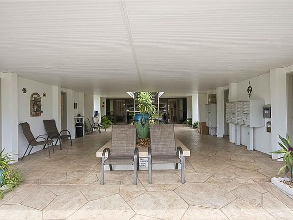3rd image of 21300 BRINSON AVENUE #201