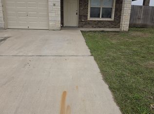 1400 Vanguard Ln #B, Killeen, TX 76549