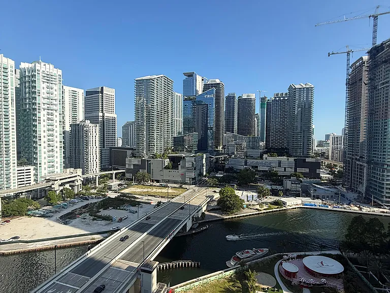 350 S Miami Ave #2208 — Photo 3