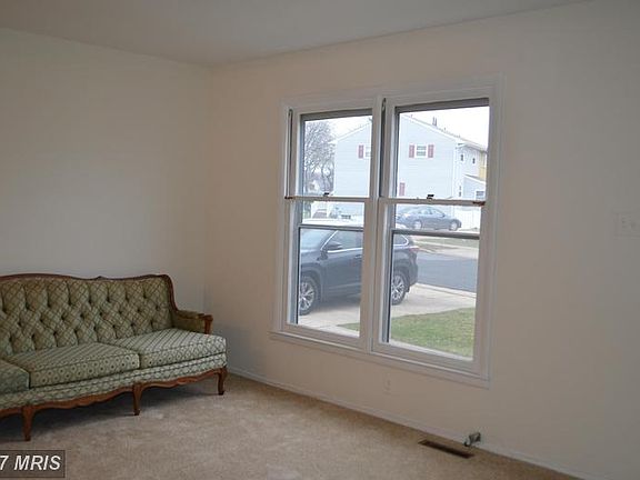 4th image of 6504 Pampano Dr