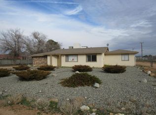 21248 Thunderbird Rd, Apple Valley, CA 92307
