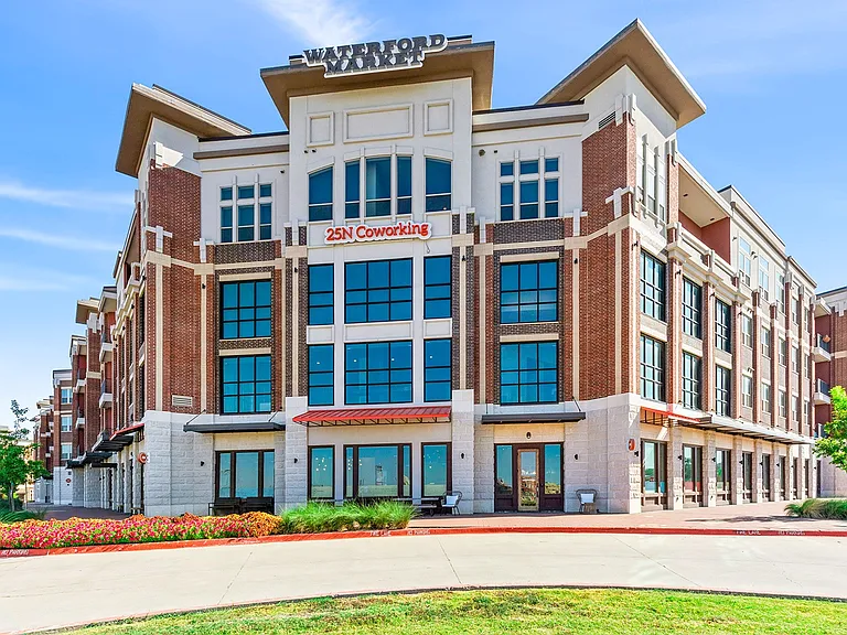 Waterford Market Apartments — Photo 18