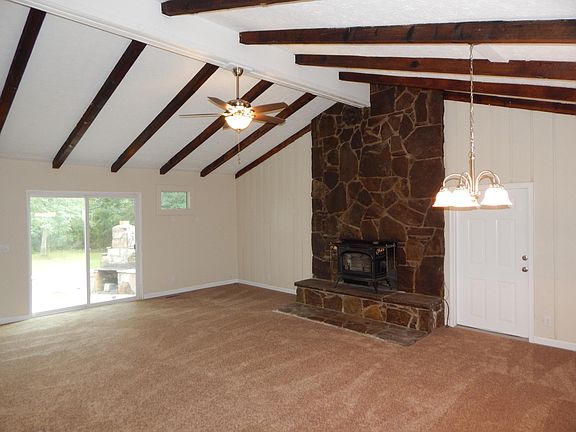 4th image of 3216 Pueblo Dr