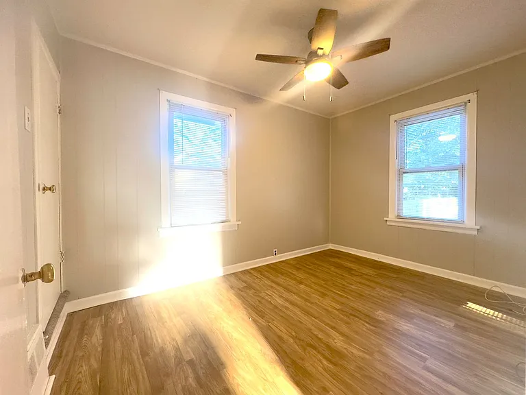 6837 Bradley Ave — Photo 4