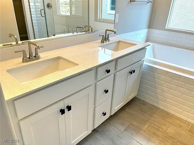 10334 Apefly St — Photo 19