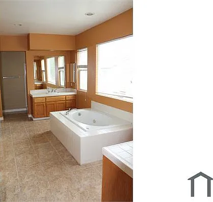 2085 Catalpa Way — Photo 8