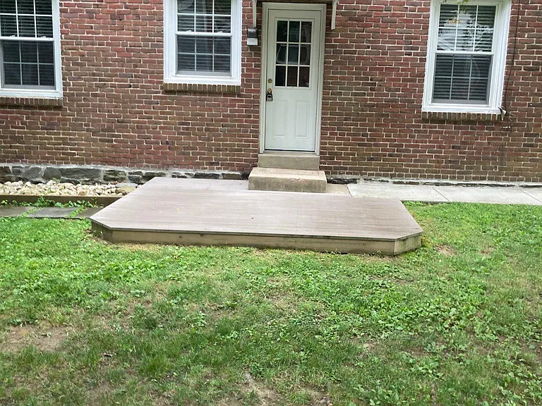 200 Elmwood Ave #1 — Photo 1