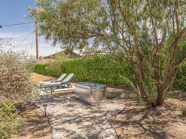 58417 Joshua Dr — Photo 20