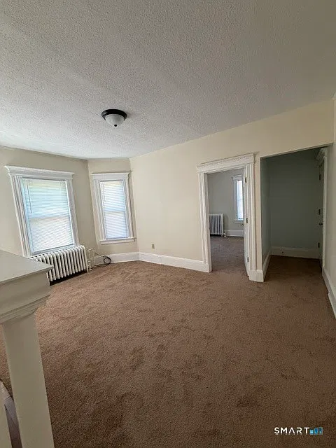 3 bed, 1.0 bath, 1100 sqft, $1,500 — Photo 2
