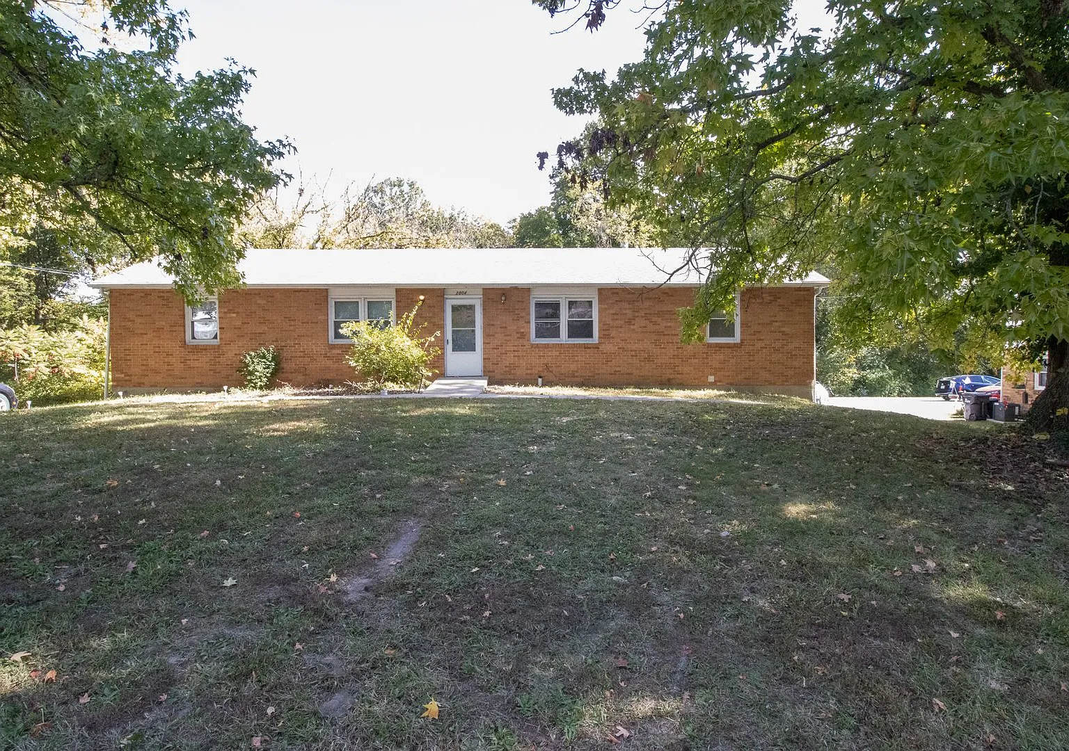 2804 Isherwood Drive — Photo 1