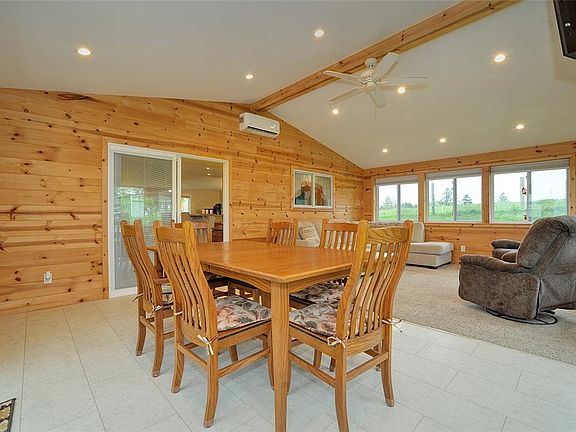 4th image of 4218 Henderson Rd