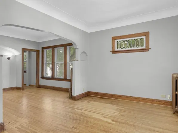 813 Blair Ave #A, Saint Paul, MN 55104